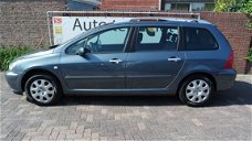 Peugeot 307 - 2.0 HDi Pack ( 7 persoons mogelijk )