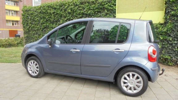 Renault Modus - 1.5 dCi 85 Expression Luxe - 1