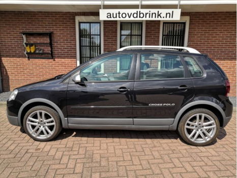 Volkswagen Polo - 1.4-16V Cross - 1