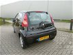 Peugeot 107 - 1.0-12V XS 5 Deurs Zwart Apk 04-09-2019 - 1 - Thumbnail