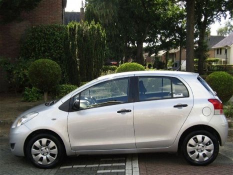 Toyota Yaris - 1.0vvti /5DRS/AIRCO/ELEK-PAKKET/NW APK - 1