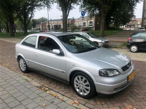 Opel Astra - 1.6I-16V SPORT EDITION II - 1