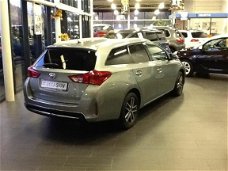 Toyota Auris Touring Sports - 1.6 Trend Top 5 editie Navi, zelf insturend parkeer, 1300 kg trekgewic