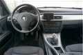 BMW 3-serie Touring - 318D, Lage KM-stand - 1 - Thumbnail