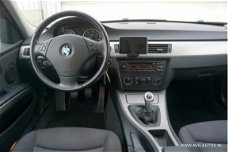 BMW 3-serie Touring - 318D, Lage KM-stand