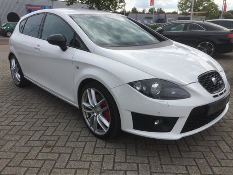 Seat Leon - 2.0 TFSI Cupra R - 1