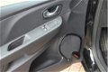 Renault Clio - 90PK-LIMITED-LMV-24DKM-NAVI-AIRCO-LMV-PDC - 1 - Thumbnail