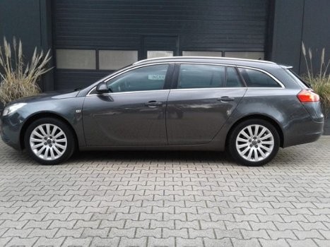 Opel Insignia Sports Tourer - 1.8 Edition AANBIEDING, prijs is incl. 3 mnd GARANTIE!! Nette dealeron - 1