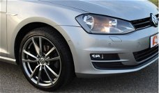 Volkswagen Golf - 1.4 TSI CUP Edition / CLIMATE / CRUISE / PDC