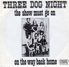 Three Dog Night : The show must go on (1974)