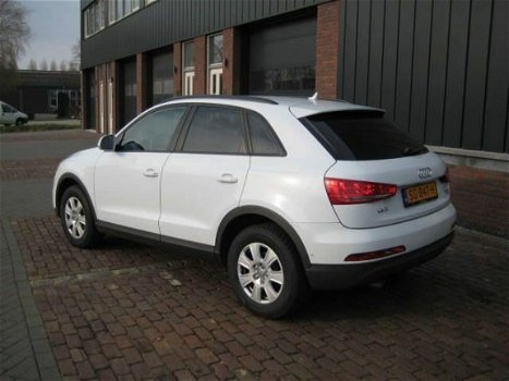 Audi Q3 - 2.0tfsi quattro 155kW s-tronic aut 2012 - 1