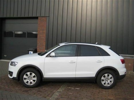 Audi Q3 - 2.0tfsi quattro 155kW s-tronic aut 2012 - 1