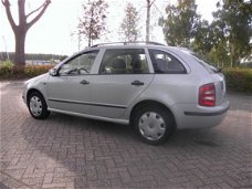 Skoda Fabia Combi - 1.4 Comfort