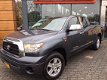 Toyota Tundra - 5.7V8 DUBBEL CAB 6 PERS VAN - 3500 kg trek - LPG G3 - NAVI - AUT - CRUISE - € 17.495 - 1 - Thumbnail