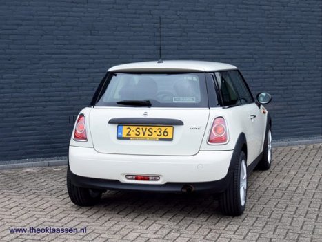 Mini Mini One - 1.6 BUSINESS LINE 1e EIGENAAR DEALER ONDERHOUDEN - 1