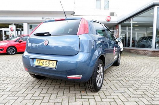 Fiat Punto - 0.9 TA Turbo Sempre Navi / Parkeersensoren - 1