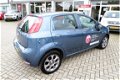 Fiat Punto - 0.9 TA Turbo Sempre Navi / Parkeersensoren - 1 - Thumbnail