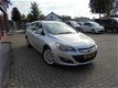 Opel Astra - 1.4 Turbo Cosmo 140pk Half leder , navi , pdc - 1 - Thumbnail