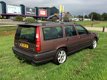 Volvo V70 - XC 2.5 T AWD NWE APK HANDBAK PLAATJE - 1 - Thumbnail