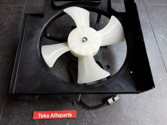 Nissan Micra K11 (95-02) Koelventilator I-YUAN 87037361 / 99348381 / NOS - Afbeelding 3