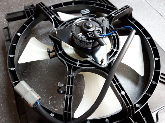 Nissan Micra K11 (95-02) Koelventilator I-YUAN 87037361 / 99348381 / NOS - Afbeelding 6