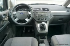 Ford Focus - 1.8i trend