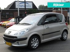 Peugeot 1007 - 1.4 GENTRY AIRCO KEURIGE STAAT