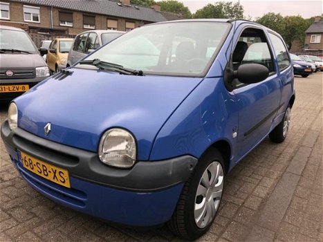 Renault Twingo - 1.2-16V Emotion STUURBEKRACHTIGING AIRCO 2 e EIG. 2005 - 1