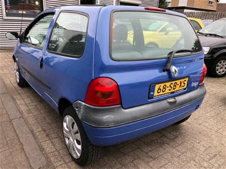 Renault Twingo - 1.2-16V Emotion STUURBEKRACHTIGING AIRCO 2 e EIG. 2005 - 1