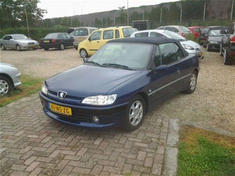 Peugeot 306 Cabriolet - 1.6 yougtimer Met winterkap orgneel - 1