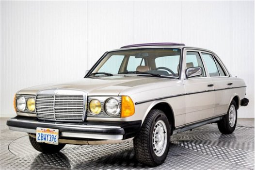 Mercedes-Benz 200-serie - 300 D Turbo Diesel - 1