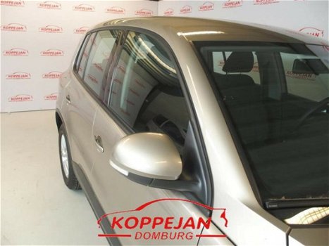 Volkswagen Tiguan - 1.4 TSI Comfort&Design Navigatie Cruise control, - 1