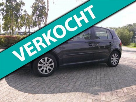 Volkswagen Golf - 1.4-16V Goal uitvoering, Automatische airco en stoelverwarming etc - 1