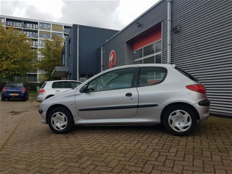 Peugeot 206 - 1.4 GENTRY - 1