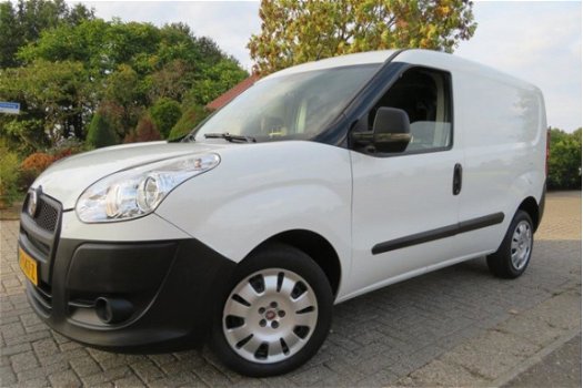 Fiat Doblò - 1.4i Benzine met Schuifdeur en Opties - 1