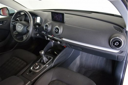 Audi A3 Sportback - 1.6 TDI NAVI/CLIMA/CRUISE/LMV/PDC - 1