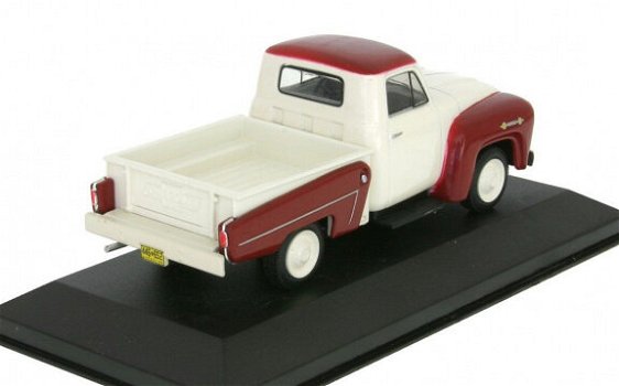 1:43 WhiteBox Chevrolet 3100 1958 cream-donkerrood - 2