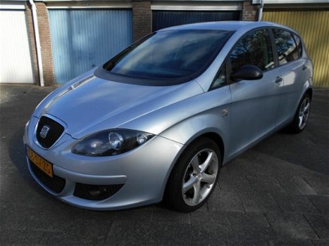 Seat Altea - 2.0 FSI Reference IN NIEUWSTAAT - 1