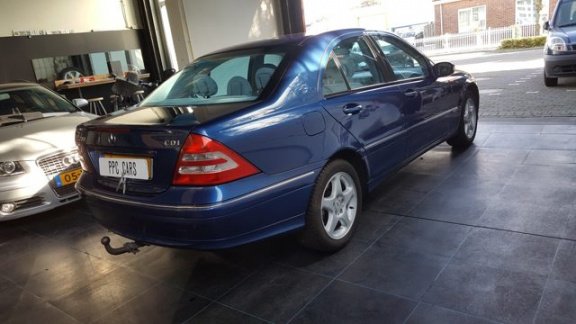 Mercedes-Benz C-klasse - 200 CDI ELEGANCE Mooiste youngtimer van Nederland - 1