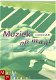 Muziek op Maat Leerboek Examenvak B ISBN: 9789011047693 - 1 - Thumbnail