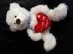Witte knuffelbeer met hart - 1 - Thumbnail