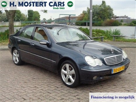 Mercedes-Benz C-klasse - 200 ELEGANCE * LEDER * FULL-OPTIONS * DEALER ONDERHOUDEN * NIEUWE BANDEN - 1