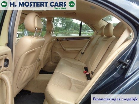 Mercedes-Benz C-klasse - 200 ELEGANCE * LEDER * FULL-OPTIONS * DEALER ONDERHOUDEN * NIEUWE BANDEN - 1