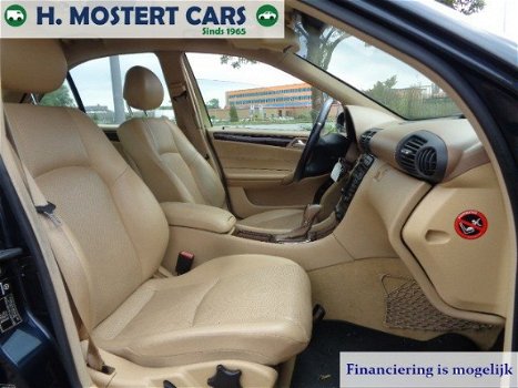 Mercedes-Benz C-klasse - 200 ELEGANCE * LEDER * FULL-OPTIONS * DEALER ONDERHOUDEN * NIEUWE BANDEN - 1