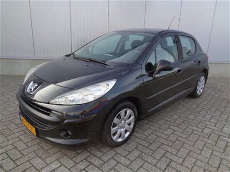 Peugeot 207 - 1.6 HDI COLOR-LINE 90PK 5DRS Airco - 1