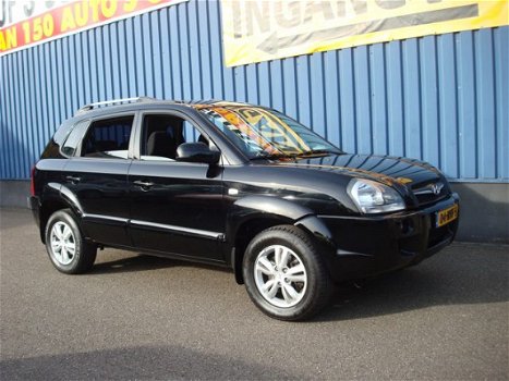 Hyundai Tucson - 2.0I DYNAMIC AIRCO + TREKHAAK AFNEEMBAAR - 1