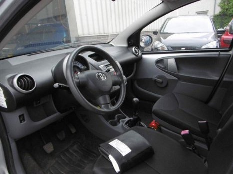 Toyota Aygo - 1.0-12V Access - 1