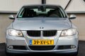 BMW 3-serie - 320i High Executive 150pk M-pakket 2e Eig|NL|DLR|NAVI|Xenon|Clima|18inch|Sportstoelen - 1 - Thumbnail