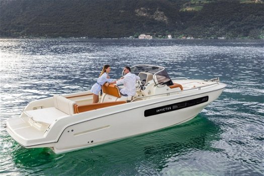 Invictus yacht Invictus 250 CX sportboot - 1