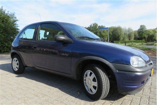 Opel Corsa - 1.4i Swing met Slechts 140000 km - 1